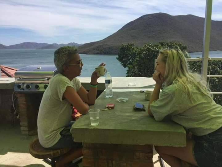Tortuga Hostel Topolobampo Екстериор снимка