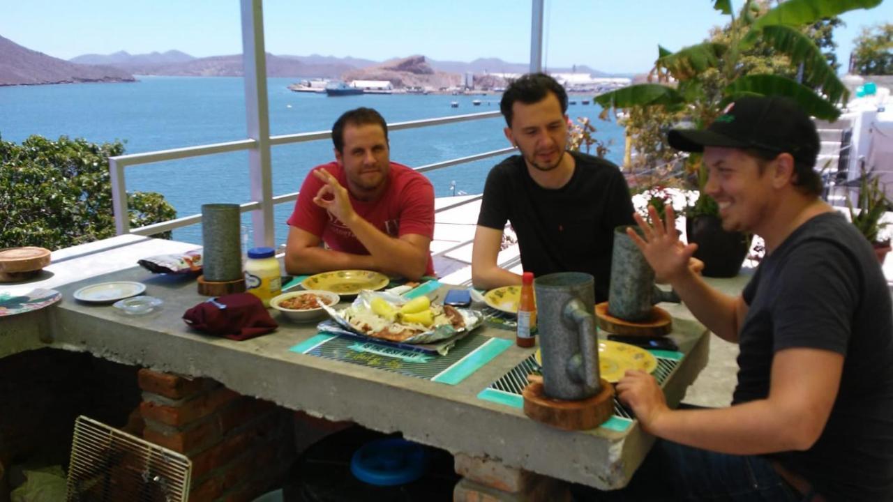 Tortuga Hostel Topolobampo Екстериор снимка