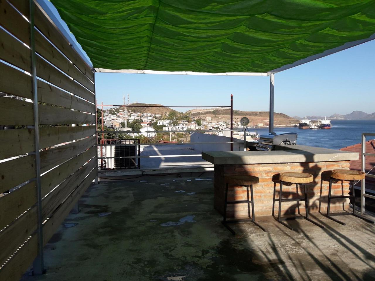 Tortuga Hostel Topolobampo Екстериор снимка